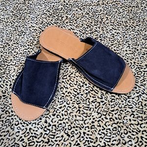 💖BUY 1 GET 1 FREE💖FAUX SUEDE SLIP ON SANDALS 5.5